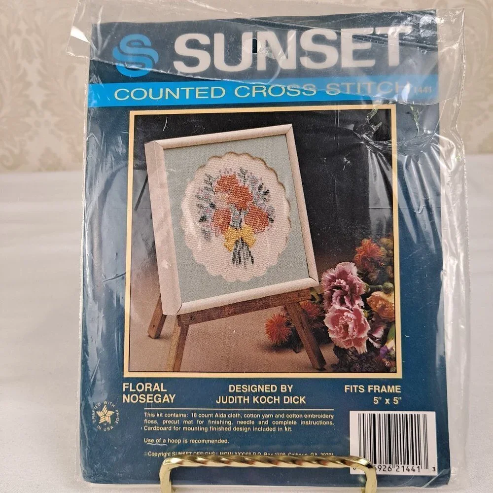 Sunset Floral Nosegay #1441 Counted Cross Stitch Kit NWT